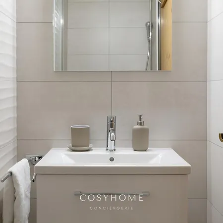 Le Rocher L Pied Des Pistes L By Cosyhome *